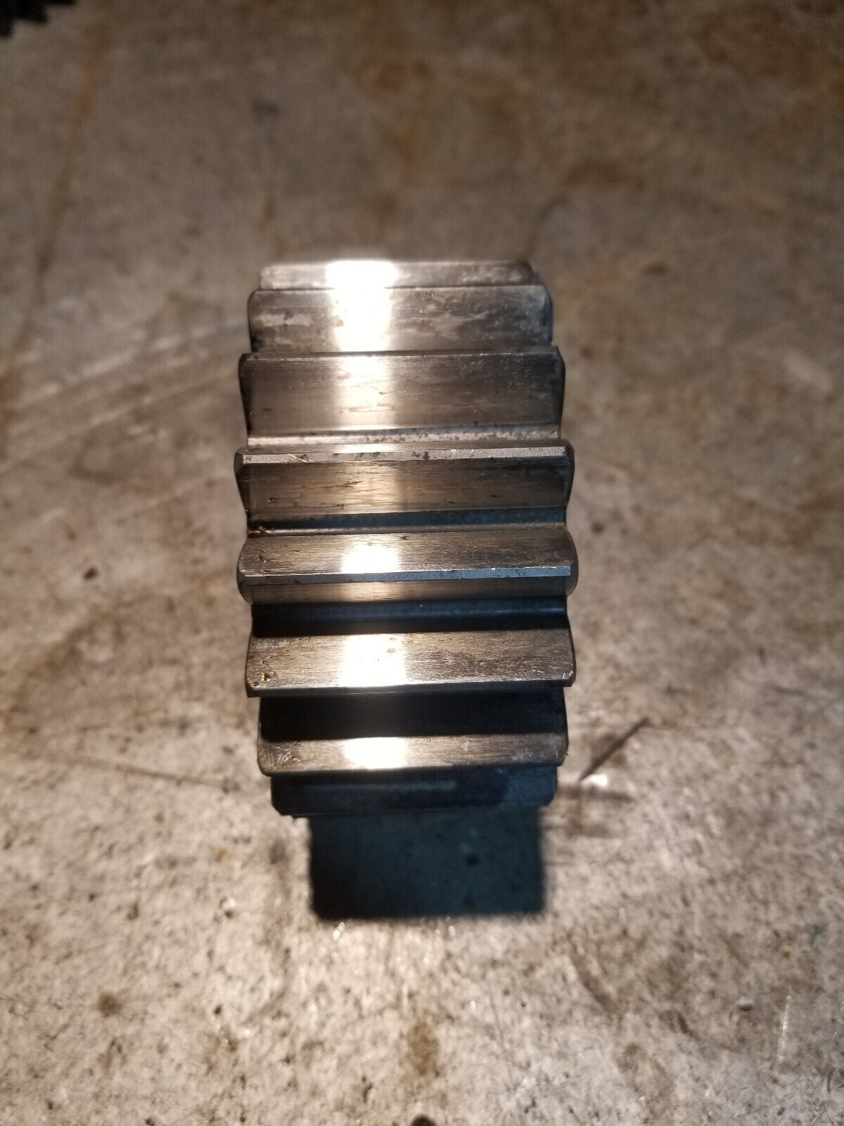 JOHN DEERE T53989 GEAR