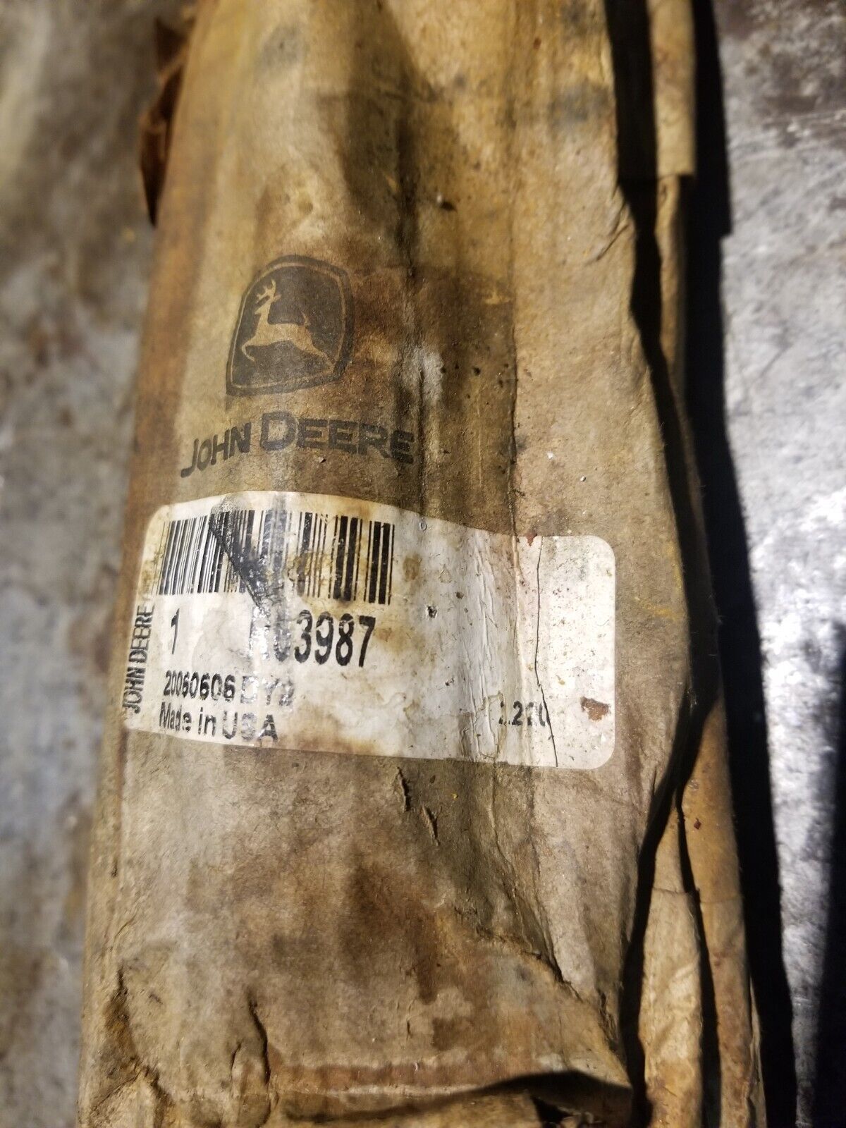 John Deere SHAFT R63987