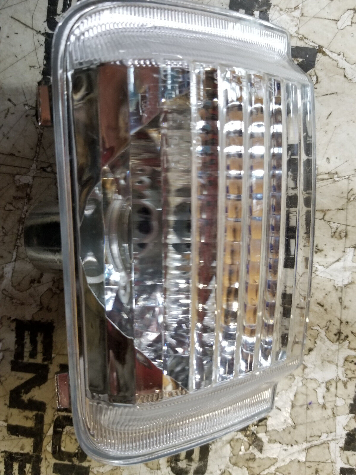 MOPAR SIDE MARKER LAMP 3000500DX