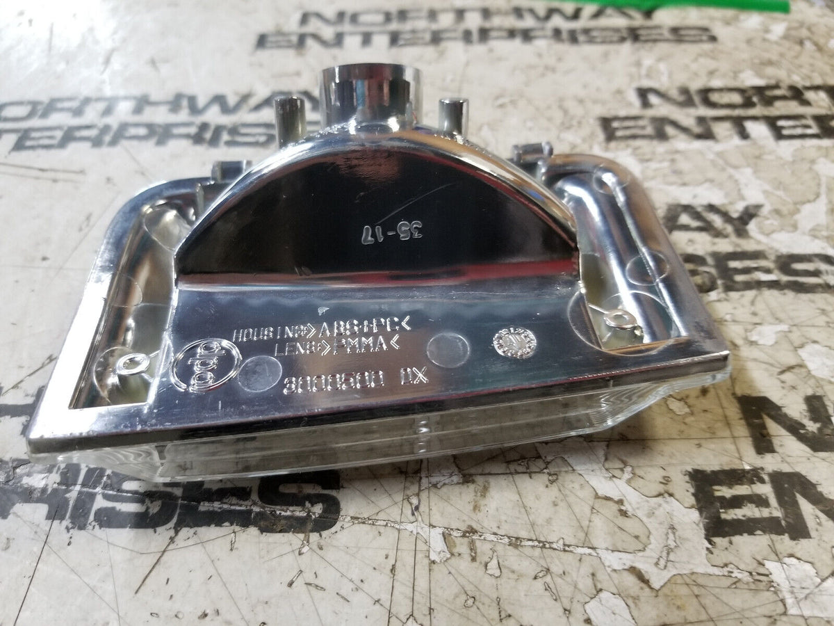 MOPAR SIDE MARKER LAMP 3000500DX