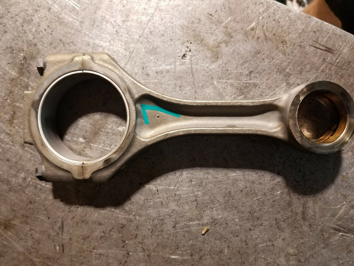 97326773 2001 - 2006 DURAMAX TURBO DIESEL 6.6 CONNECTING ROD LB7 LLY