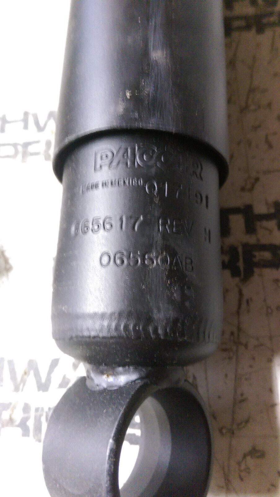 665617 PACCAR SHOCK ABSORBER