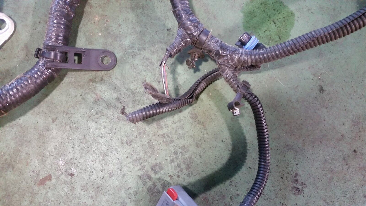 2011 6.7L CUMMINS ENGINE HARNESS FOR PARTS 5274848