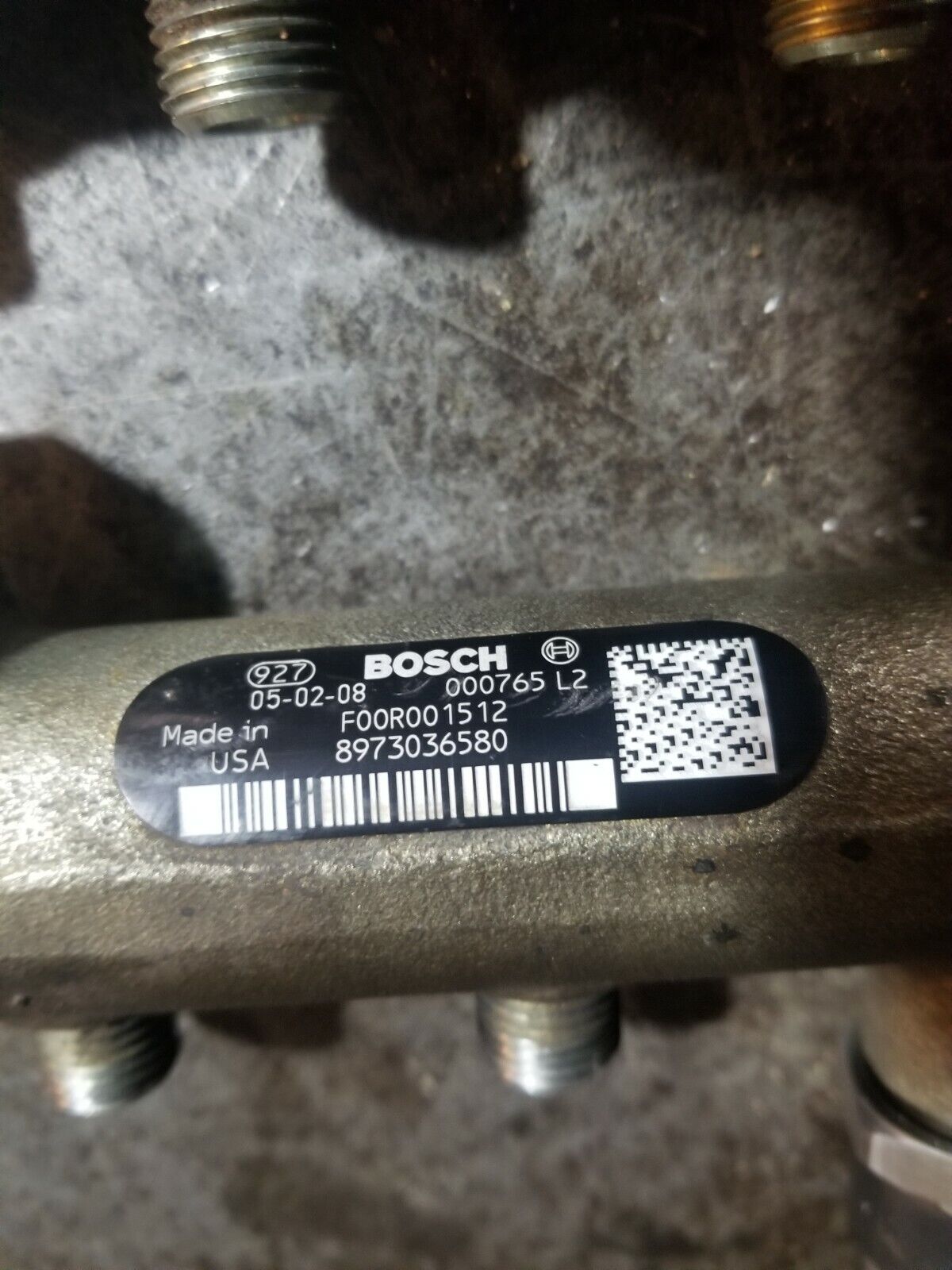 04 05 2004 2005 Chevy GMC 6.6 LLY Duramax Fuel Rails 8973036591 8973036580 r5211