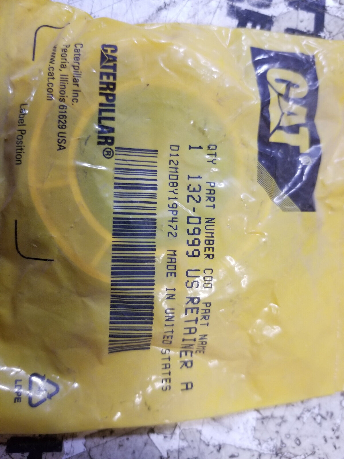 132-0999 CATERPILLAR RETAINER 1320999 OEM CAT