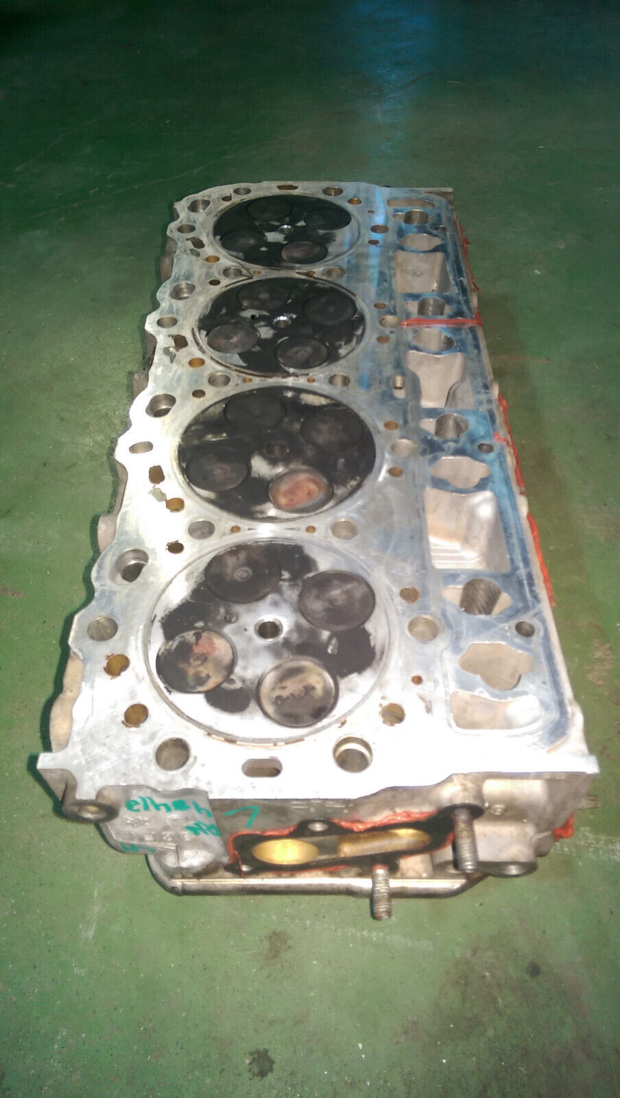 97779578 97320788 01-04 2001-04 LB7 DURAMAX 6.6 6.6L LH Drivers CYLINDER HEAD