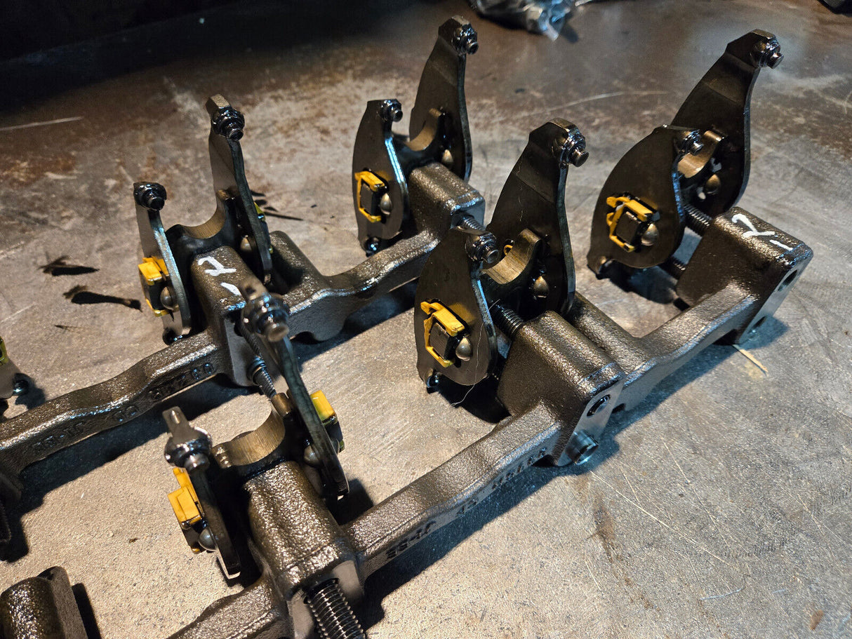 1880400C1 2007-2010 Ford F-250 350 6.4L Diesel Valve Rocker Arm Set 8C3Z-6564-D