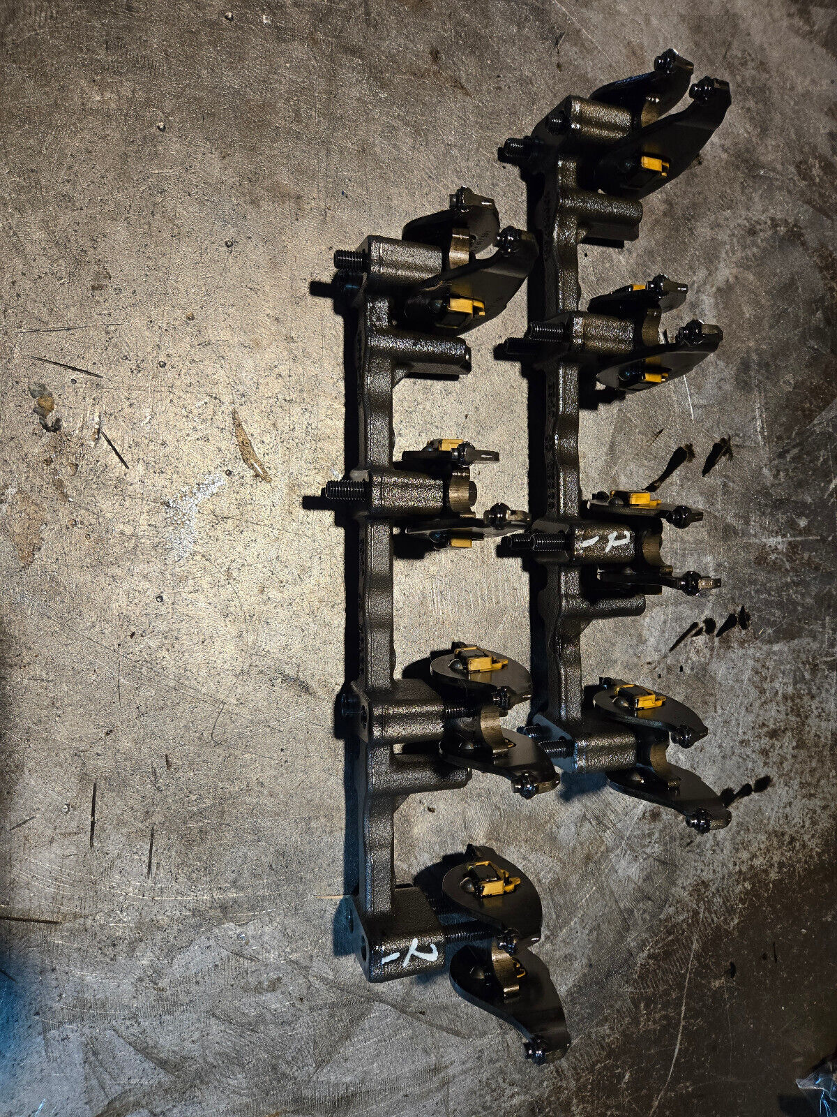 1880400C1 2007-2010 Ford F-250 350 6.4L Diesel Valve Rocker Arm Set 8C3Z-6564-D