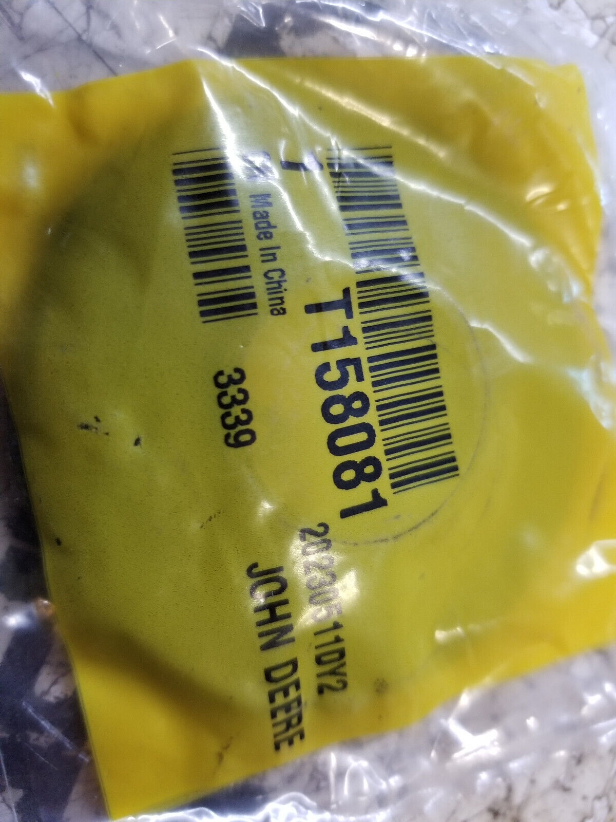 JOHN DEERE T158081 WASHER