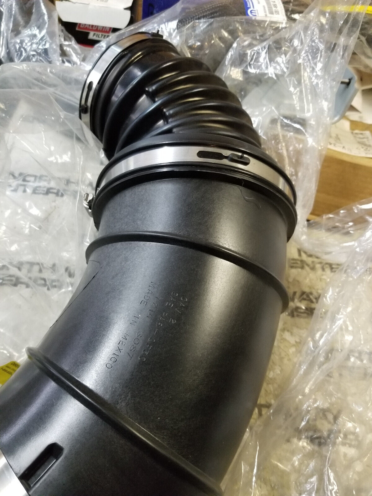 NEW 13-18 Dodge 6.7 Cummins Diesel RAM Air Intake Cleaner Duct 53032944AL