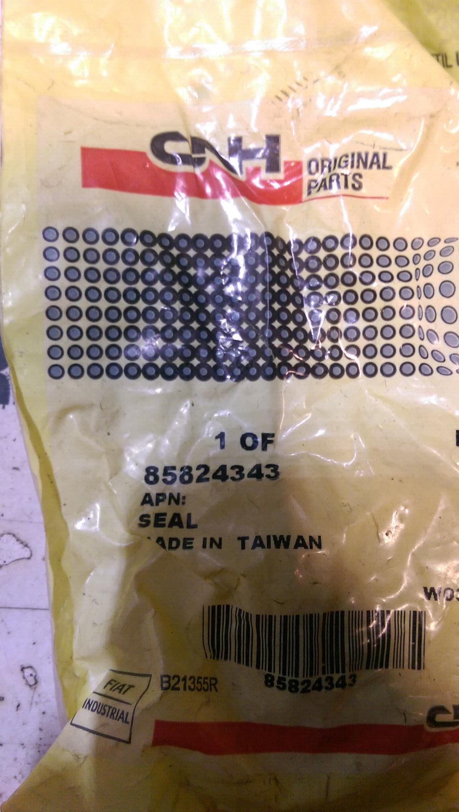 85824343 Seal 30 x 44 x 14 mm CV Joint Differential Side