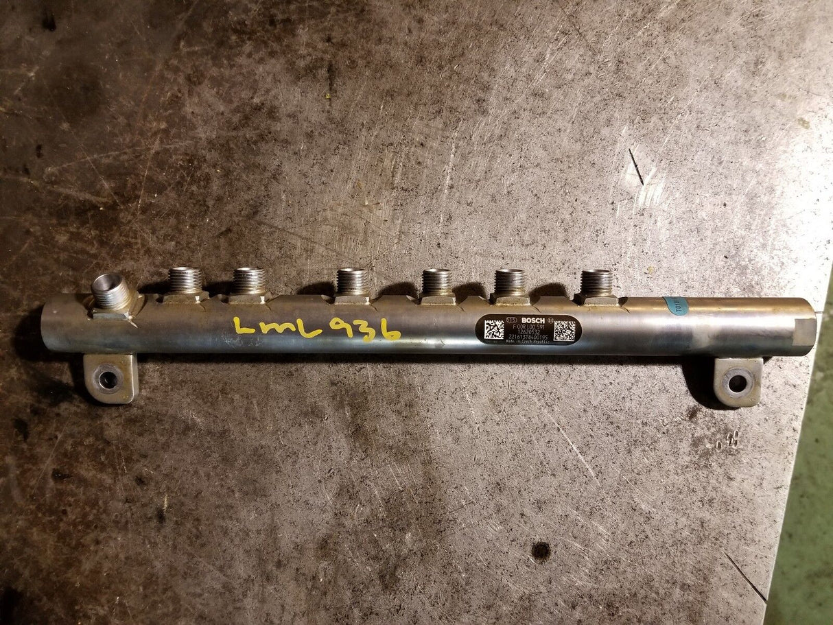 011 2011-2015 Duramax LML High Pressure Fuel Rail 12651989 12611872