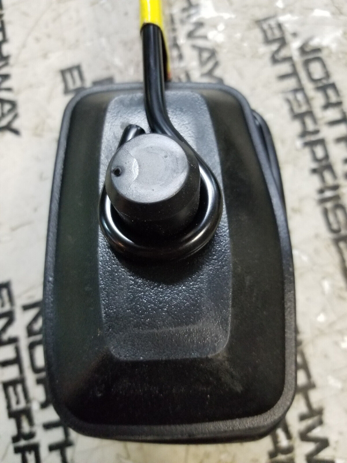 Moeller 099077-00 Motor Flusher Universal Rectangular Cups Marine 99077-00