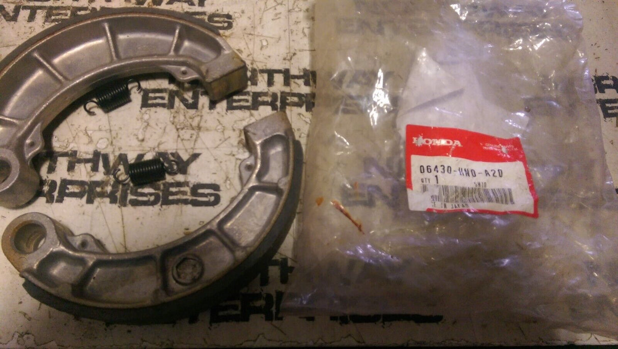 HONDA 06430-HN0-A20 SHOE SET, BRAKE