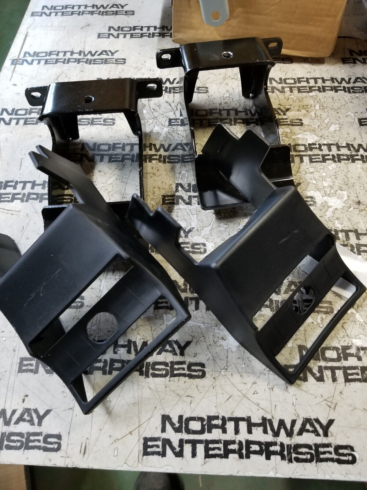 BP0065-019 RUNNING BOARD BRACKET PACK 2 BRACKETS AS SHOWN