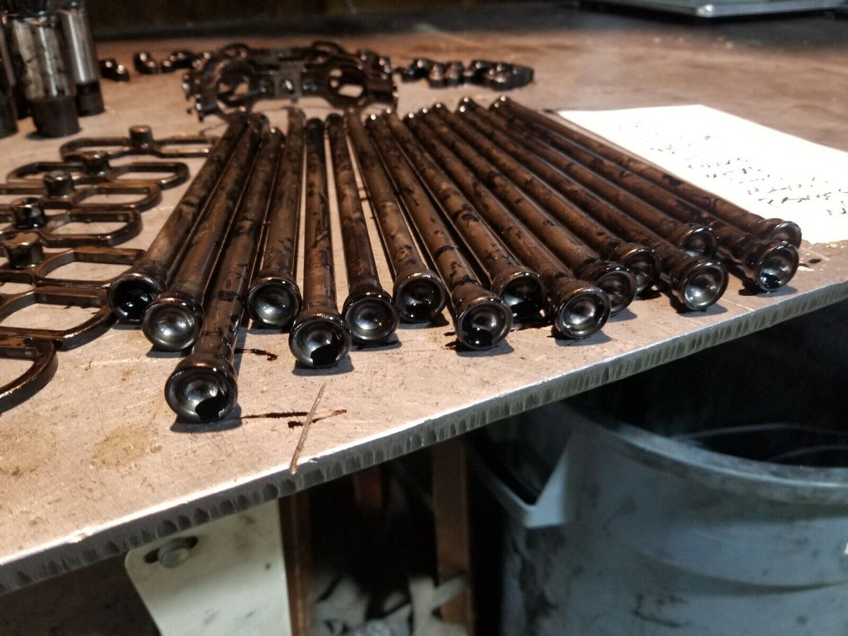 2011-2015 Chevy GMC 6.6 LML DURAMAX VALVETRAIN ROCKER ARMS LIFTERS re261