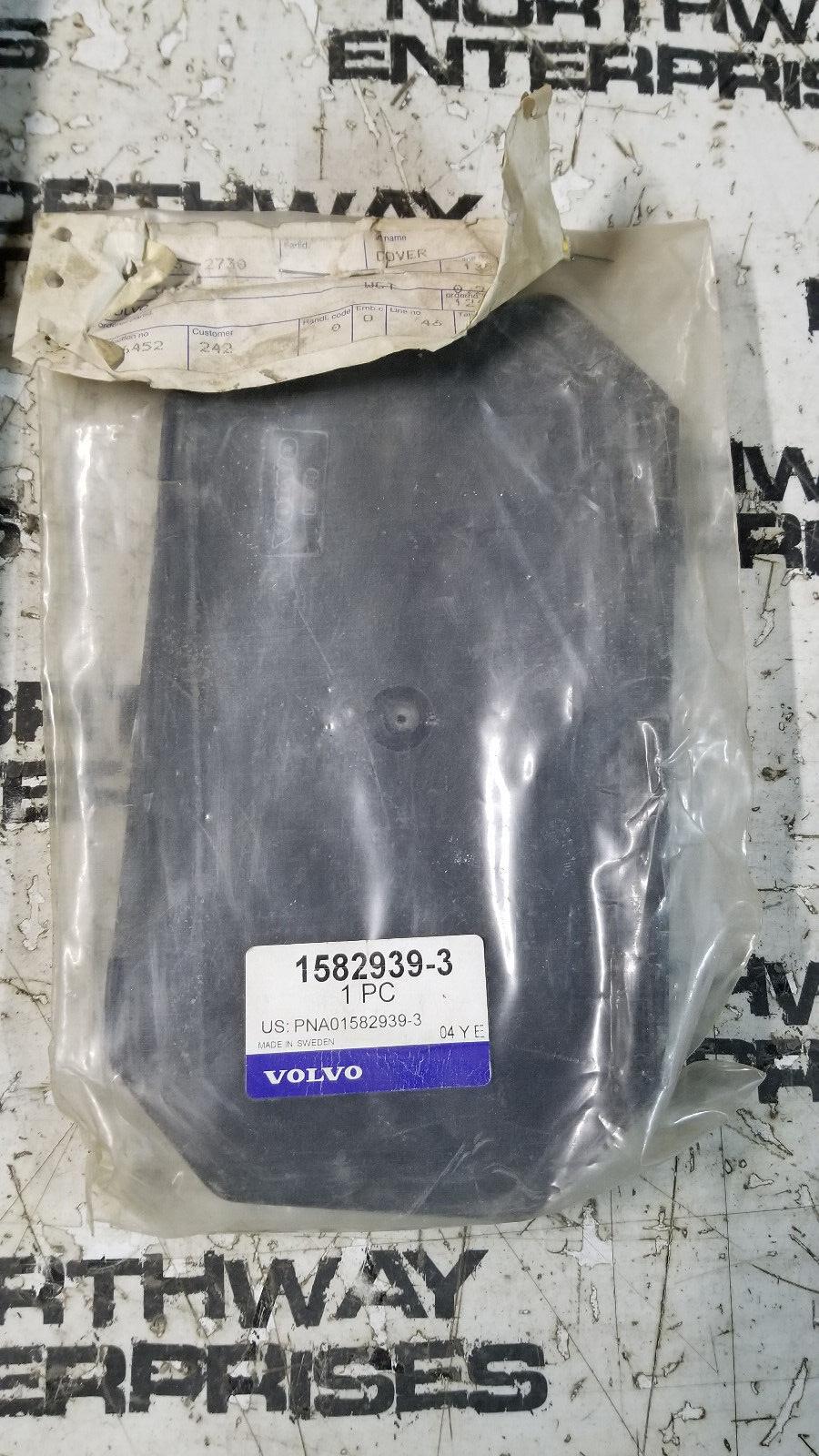 VOLVO 1582939-3 VOE1582939-3 1582939 COVER