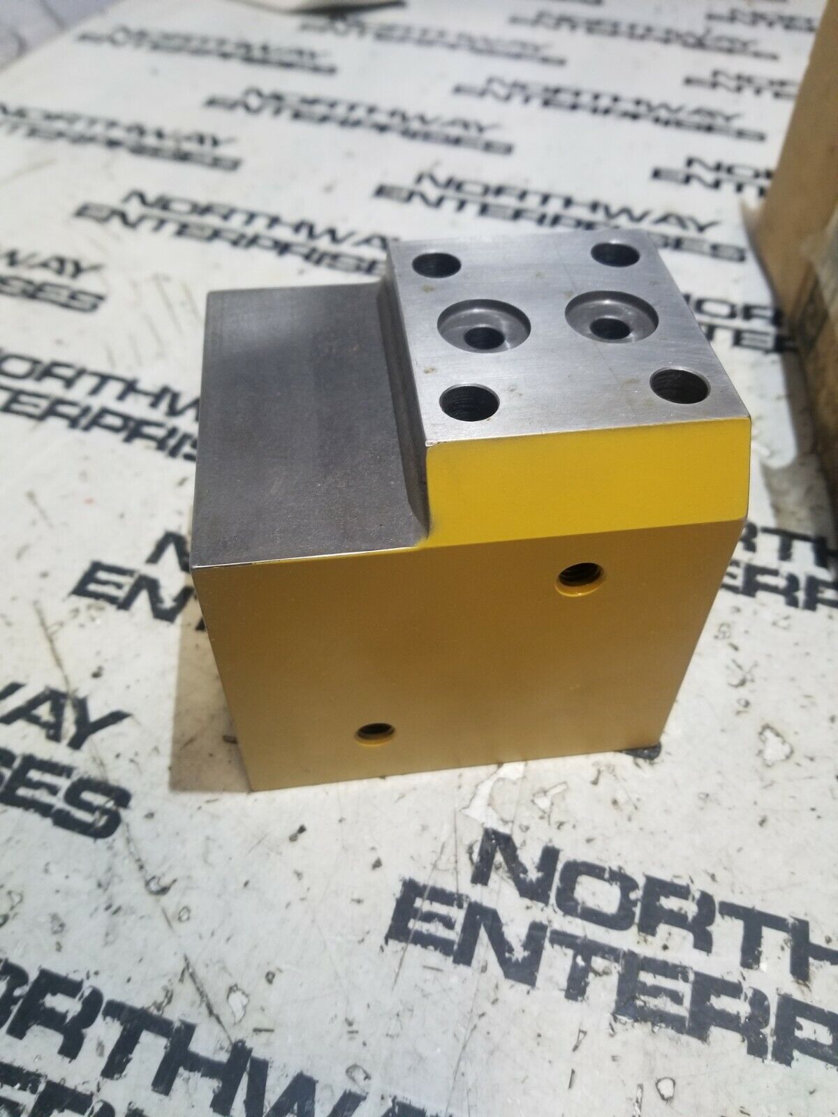 CATERPILLAR 106-7357 MANIFOLD 1067357