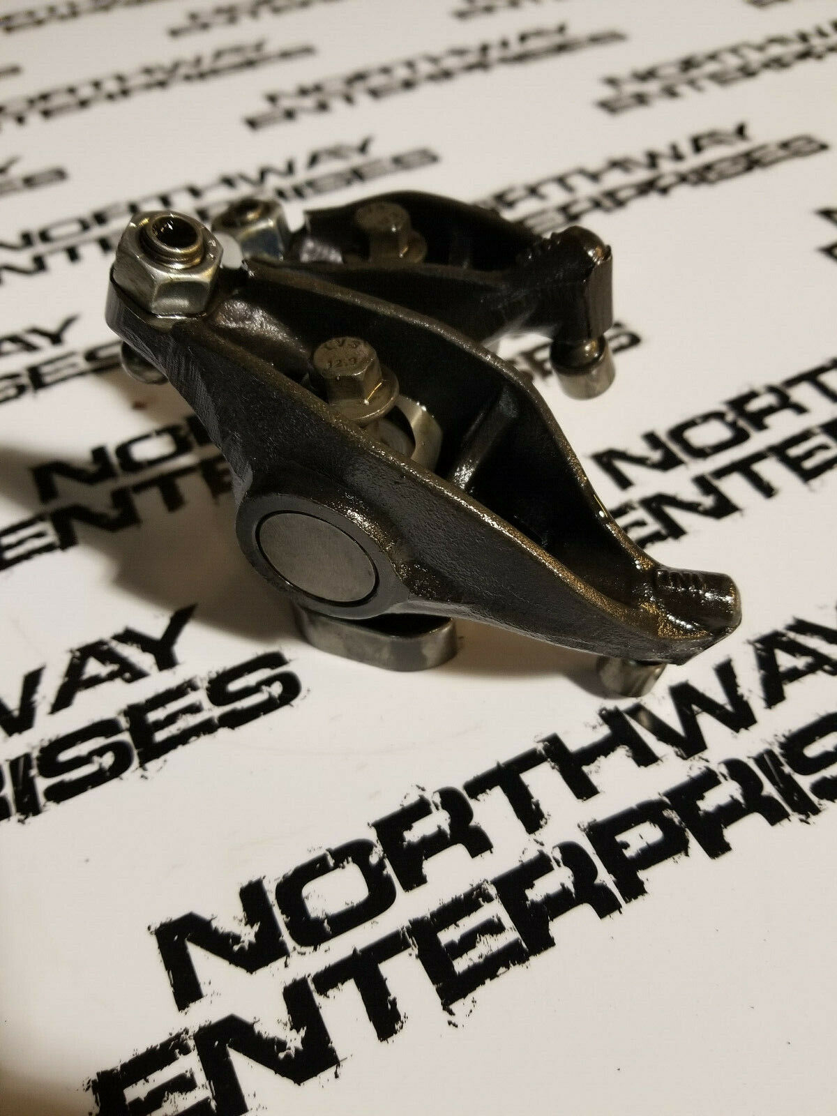 2011-2018 DODGE RAM CUMMINS 6.7L 24V Rocker Arms and Stand