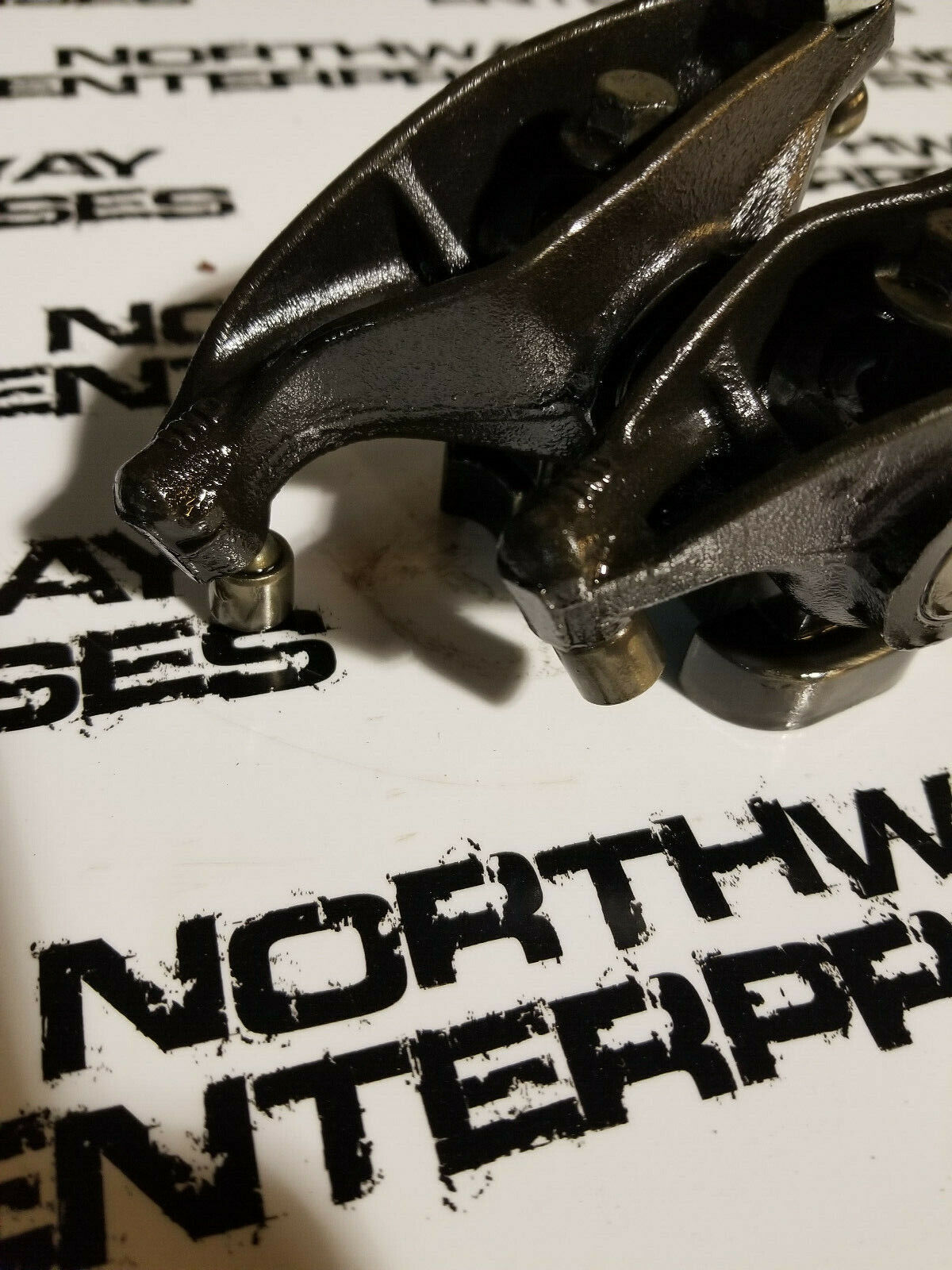 2011-2018 DODGE RAM CUMMINS 6.7L 24V Rocker Arms and Stand