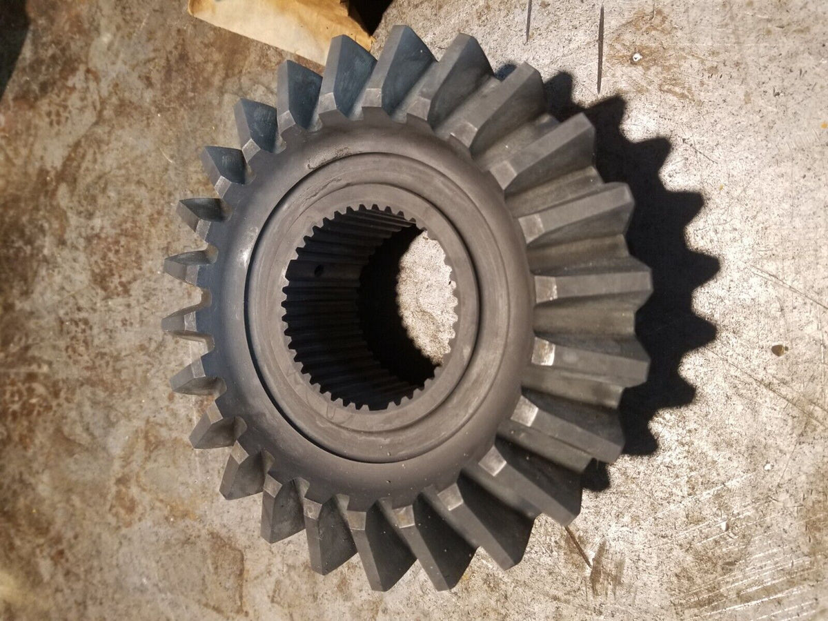 John Deere BEVEL GEAR R63340 REF12