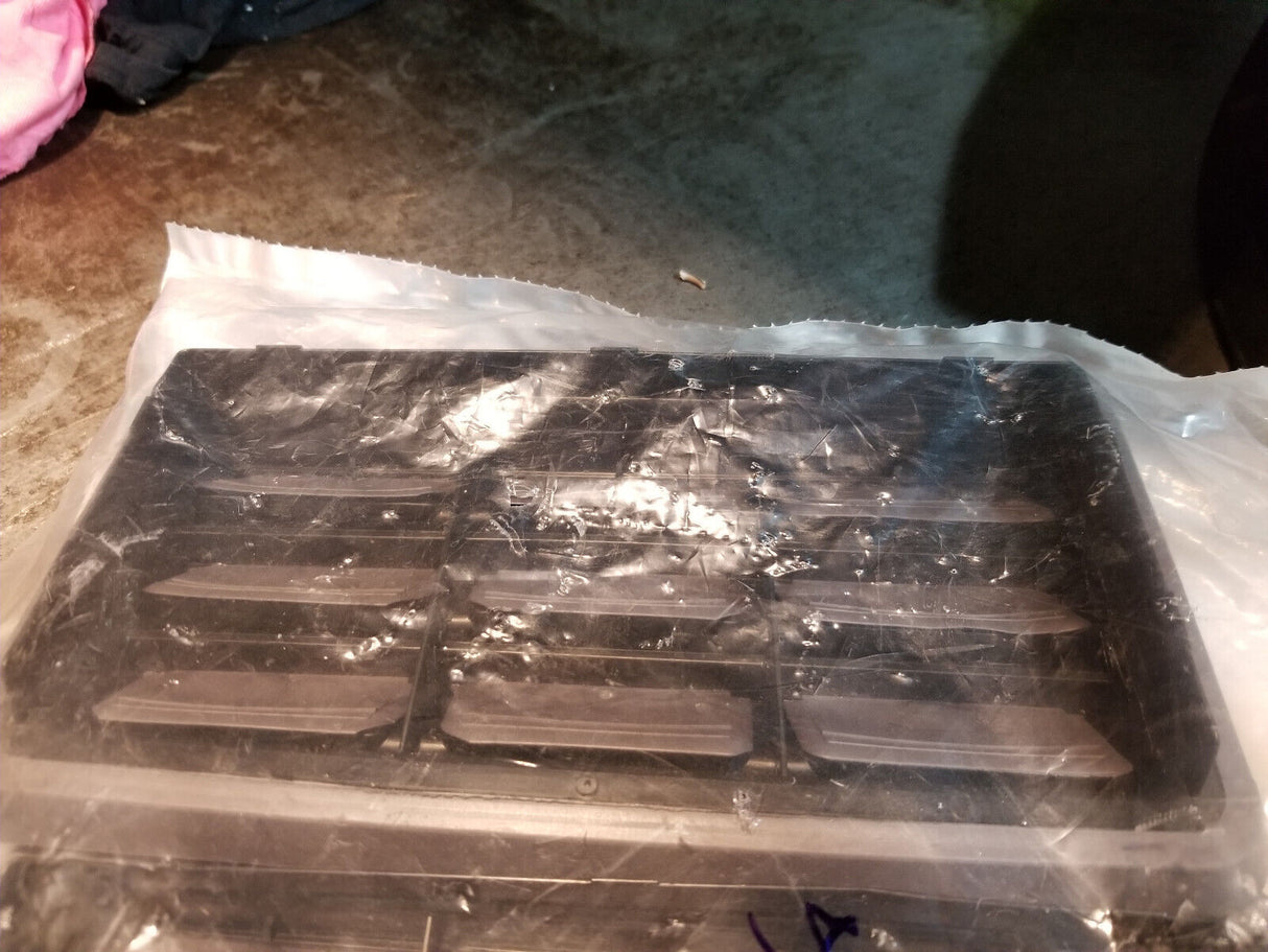 2011 - 2022 DODGE CHARGER REAR LEFT QUARTER AIR PRESSURE GRILLE OEM 05058636AD