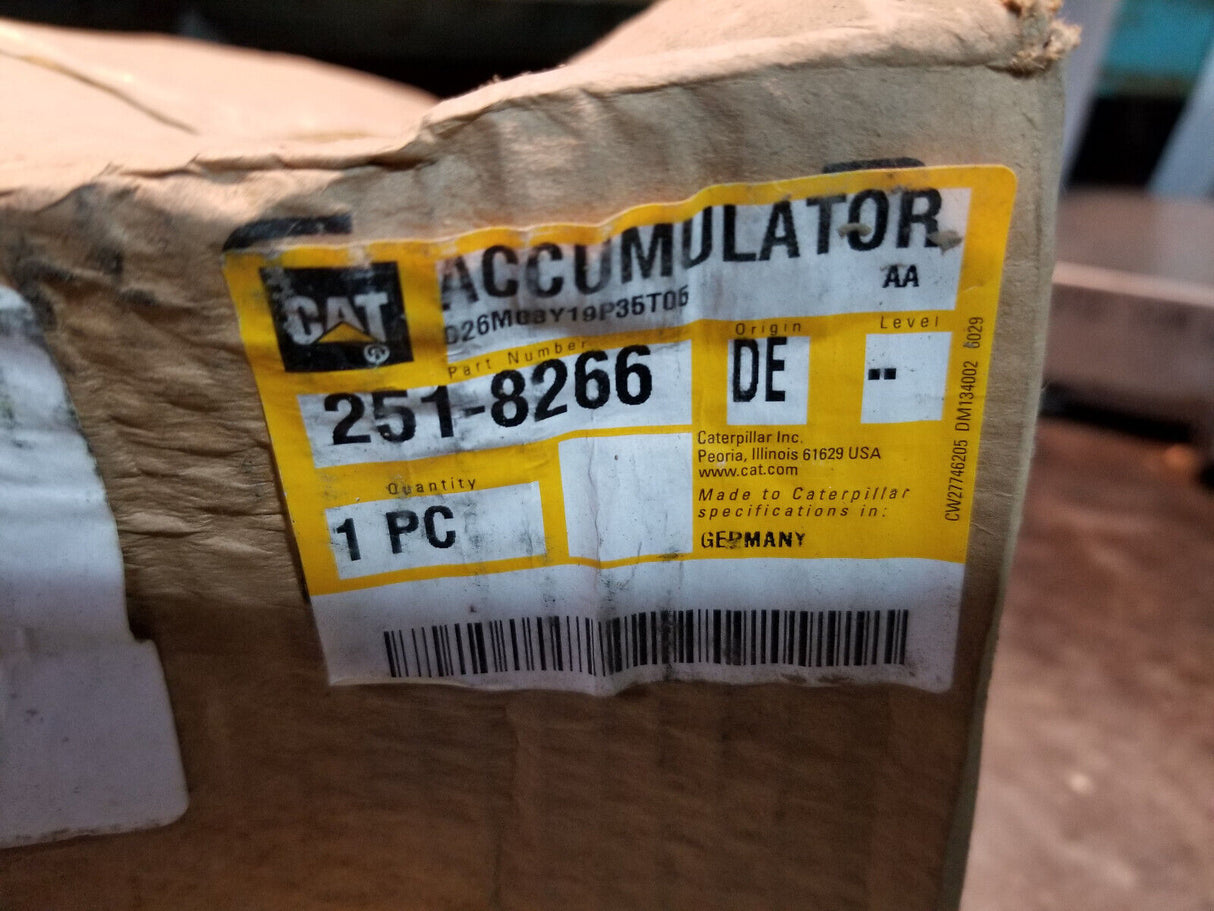 2518266 CATERPILLAR 251-8266 3.45 Liter Compressed Nitrogen Gas Accumulator