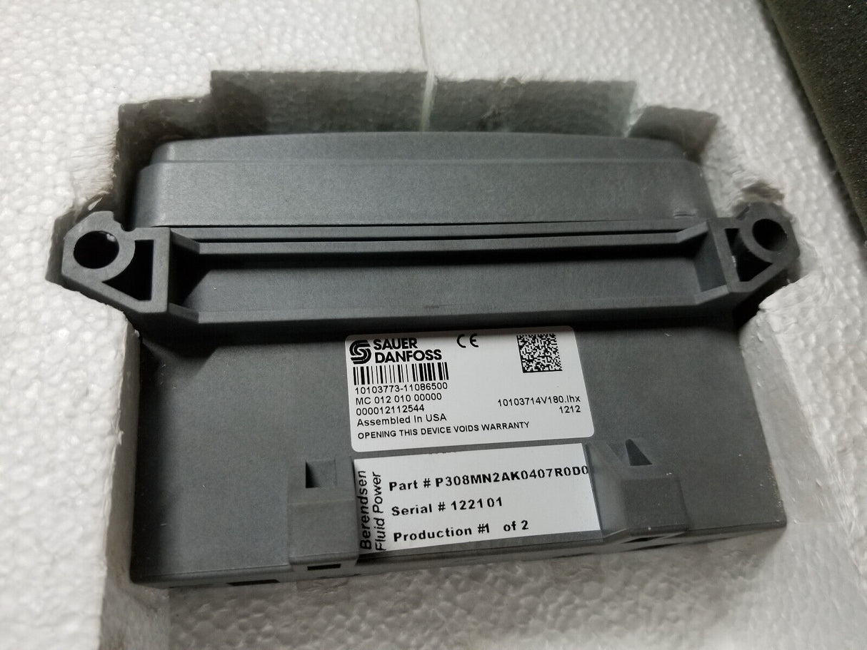 P308MN2AK0407R0D0 SAUER DANFOSS PLUS +1 CONTROLLER 10103773-11086500