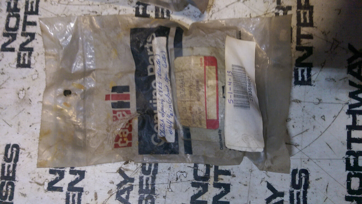 2783696R1 Case/IH 956XL 1056XL Tractor Clutch & Brake Return Spring