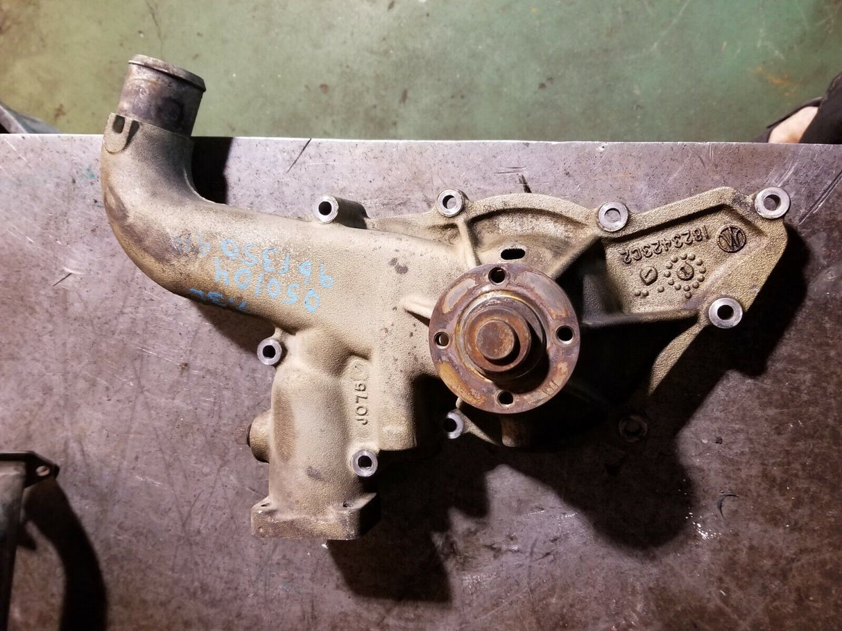1823423C2 7.3L Powerstroke Water pump Housing