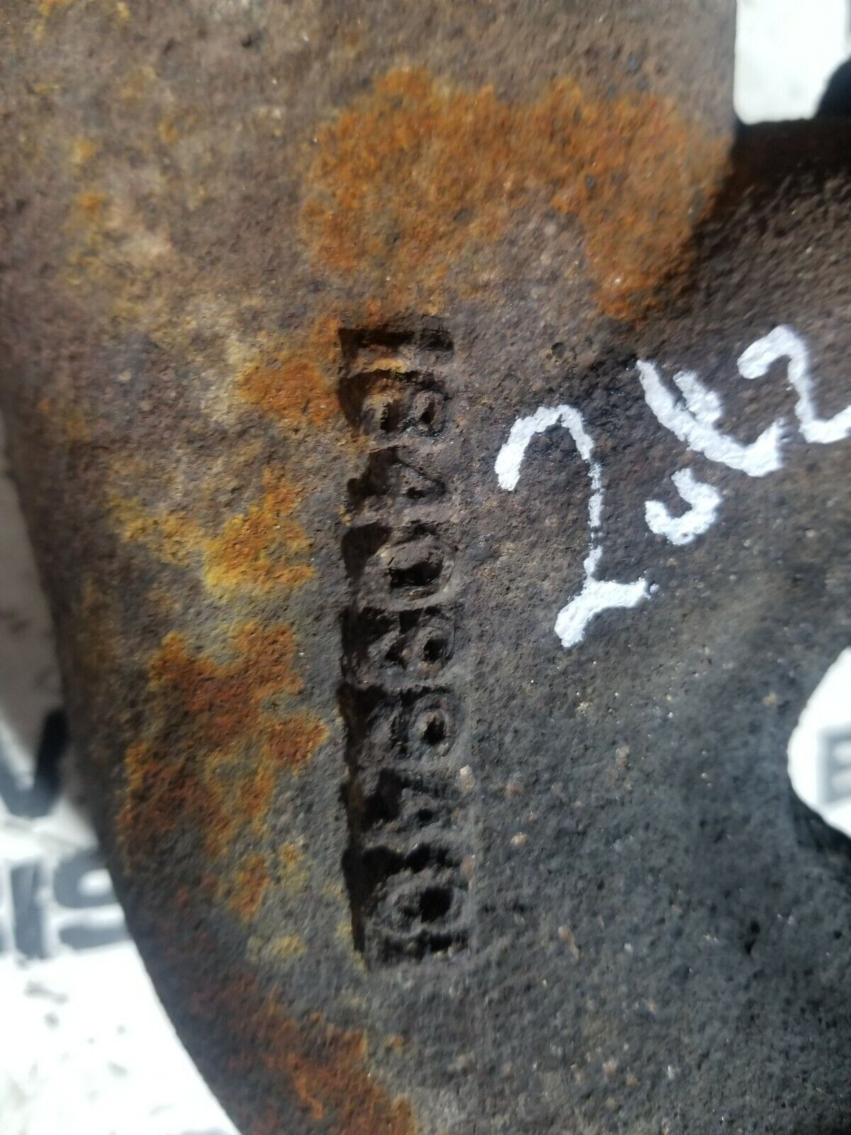 Ford Powerstroke 6.0 6L Diesel Exhaust Manifolds Set of 2 1840770C1 18409904C1