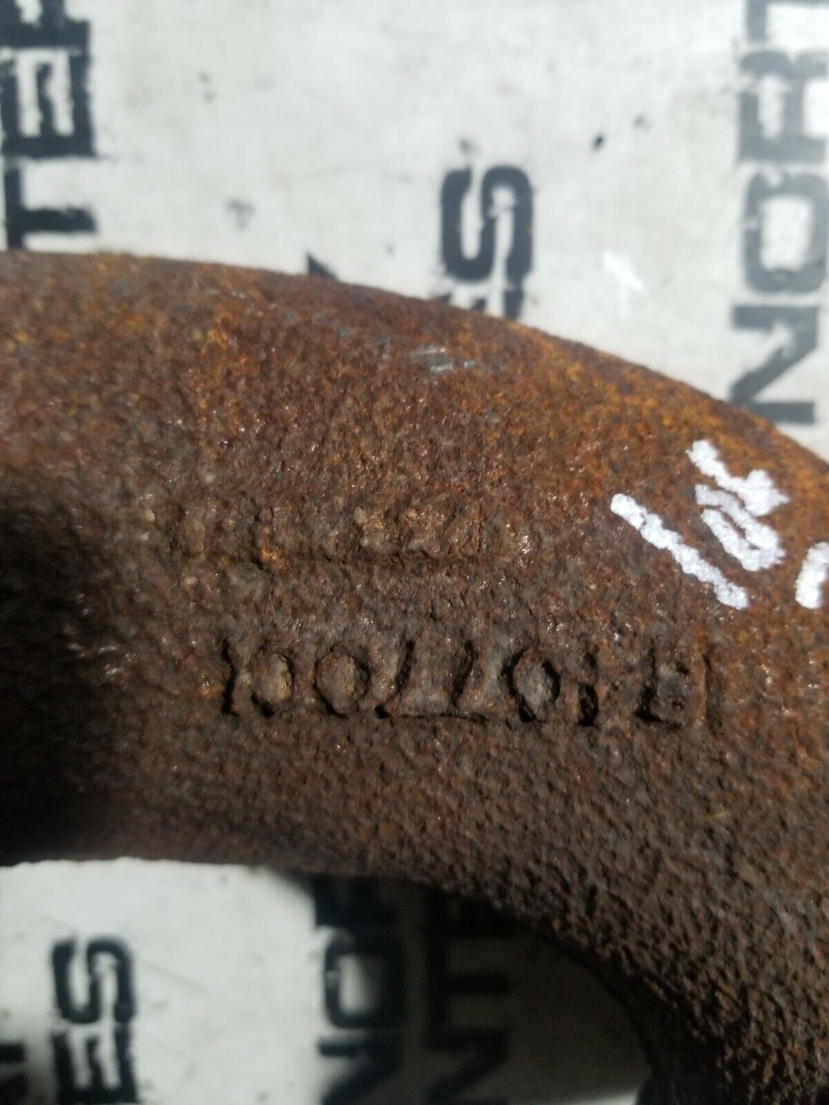 Ford Powerstroke 6.0 6L Diesel Exhaust Manifolds Set of 2 1840770C1 18409904C1