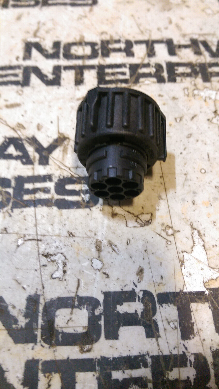 Volvo Truck 3963412 Housing, Socket/Receptacle