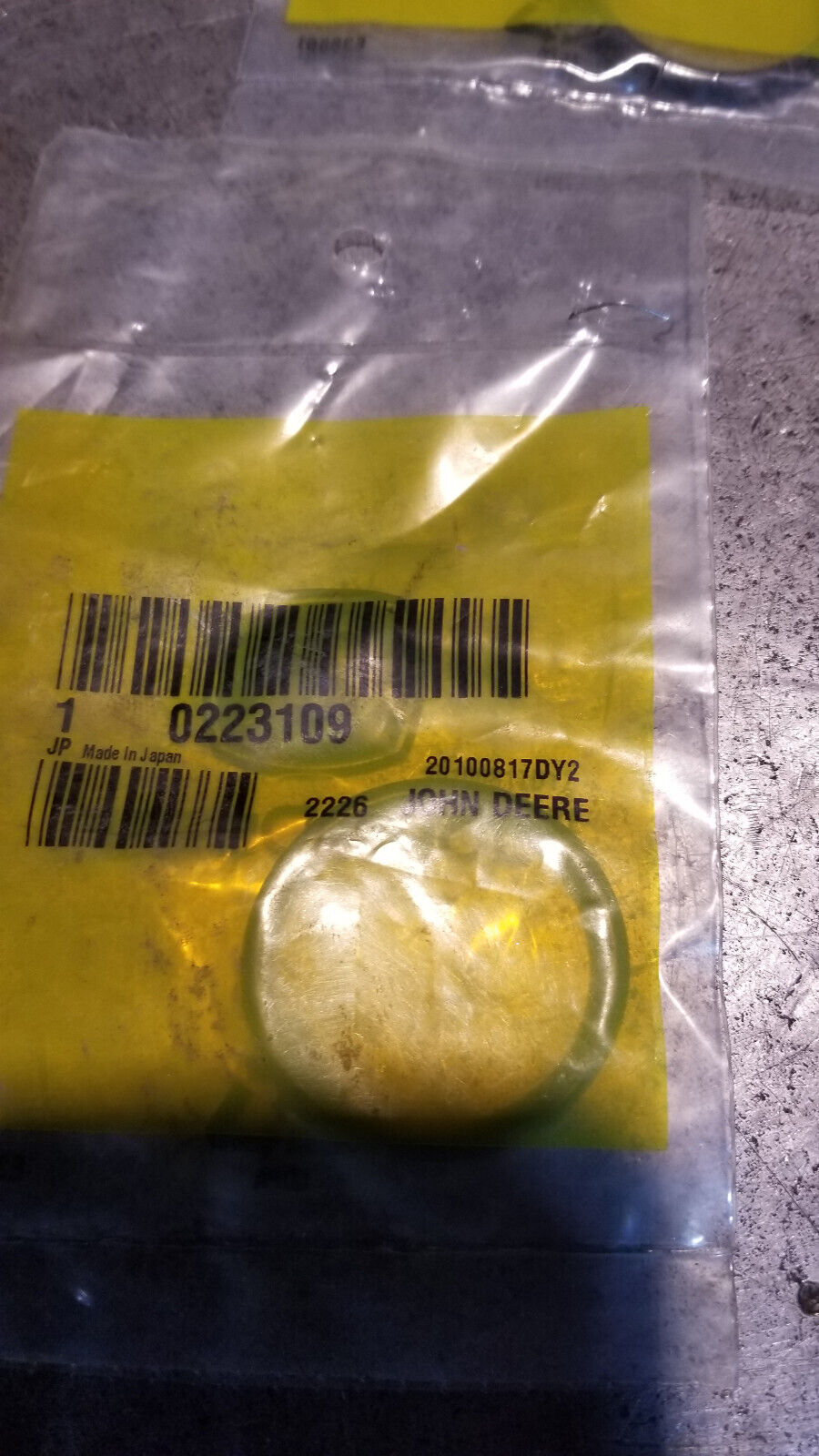 0223109 JOHN DEERE LOT OF 6 PIECES