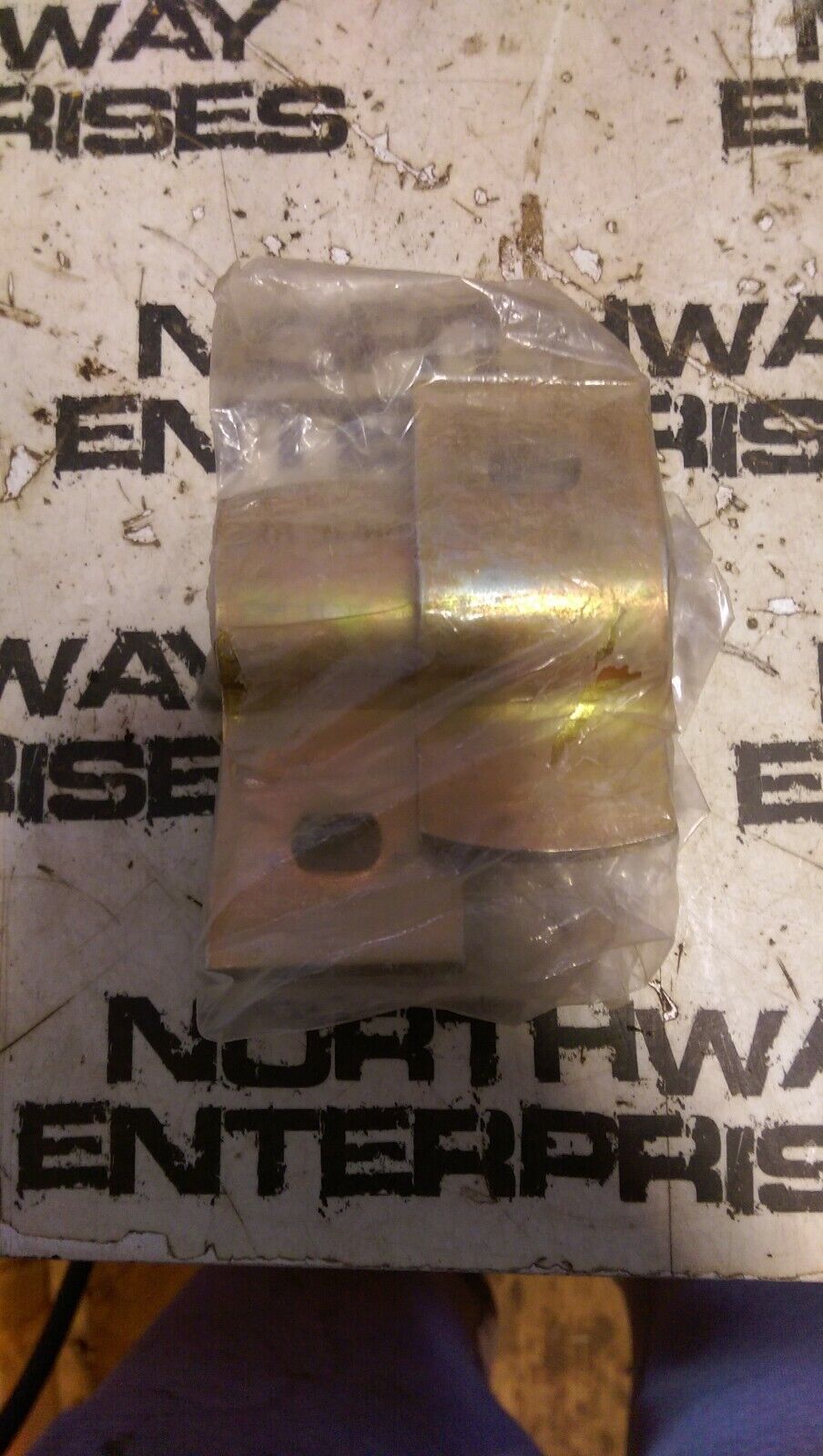 CATERPILLAR 8C-8584: PAWL LOT OF 2 PIECES AS SHOWN