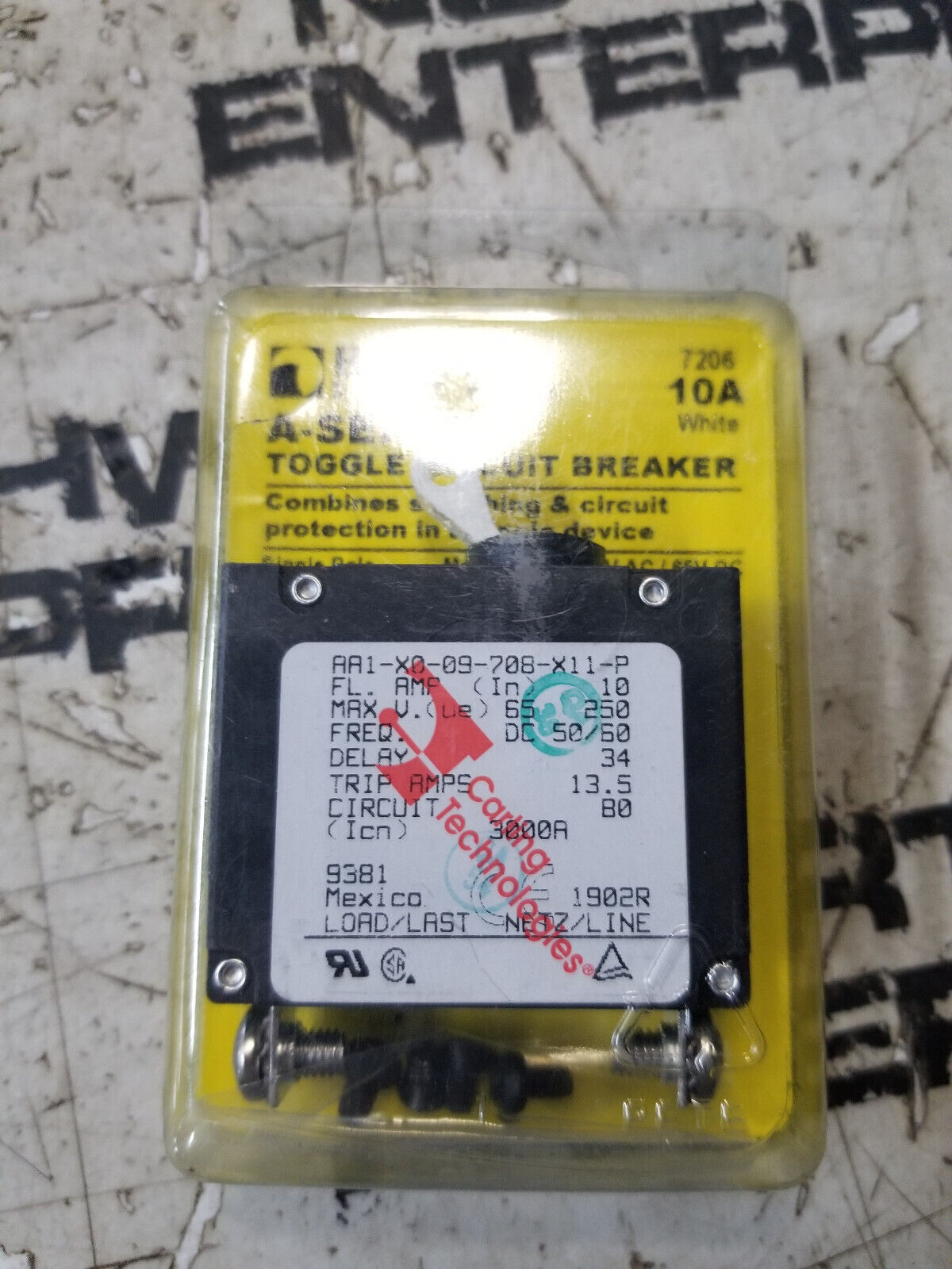 Blue Sea Systems 7206 AC/DC Single Pole Magnetic World Circuit Breaker 10A