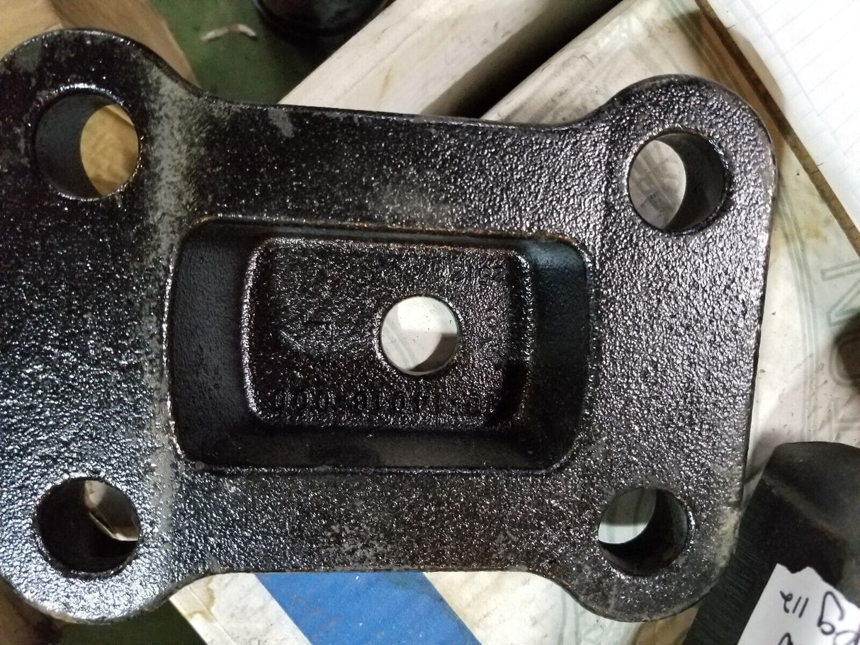FREIGHTLINER 16-14016-000 - U-Bolt Mount