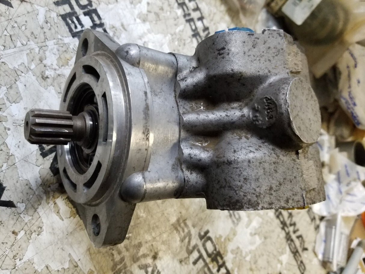 PS282417R103 Power steering pump TRW