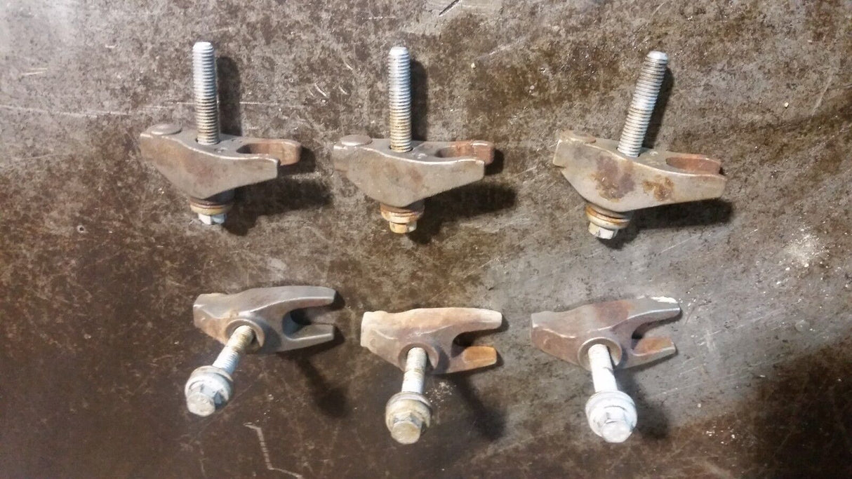 68211304AA DODGE RAM 1500 3.0L ECODIESEL INJECTOR CLAMP SET OF 6