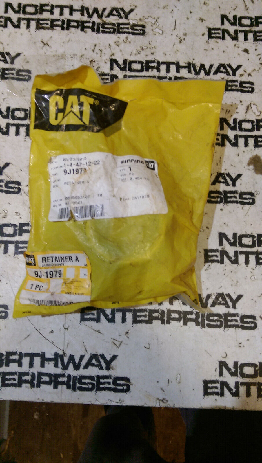 CAT 9J-1979: RETAINER A