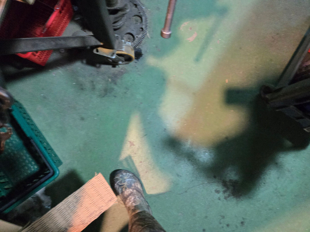 6.0L FORD POWERSTROKE VALVE COVER 1883070c1