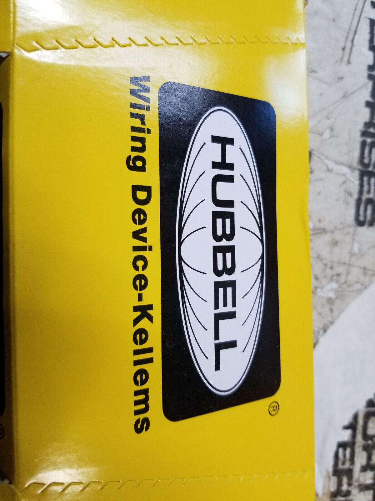 1 BOX OF 10PC - HUBBELL CR20WHI Receptacle,Duplex,20A,5-20R,125V,White