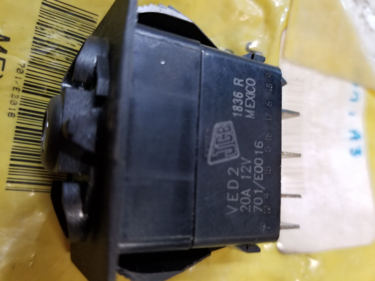 JCB SWITCH 701/E0016