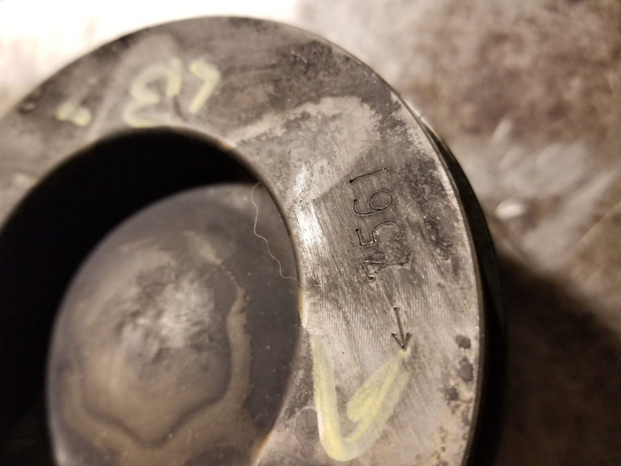 01 02 03 04 05 06 2001 - 2006 DURAMAX 6.6L PISTON LH DRIVER 97303756 LB7 AND LLY