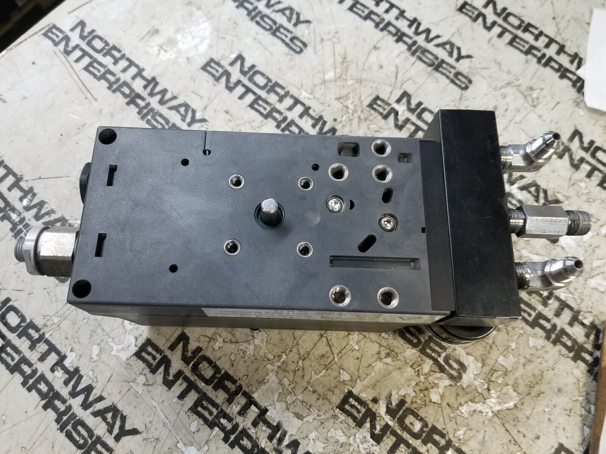 SIEMENS D-76181 PRESSURE TRANSMITTER 30V, 20mA, 7bar