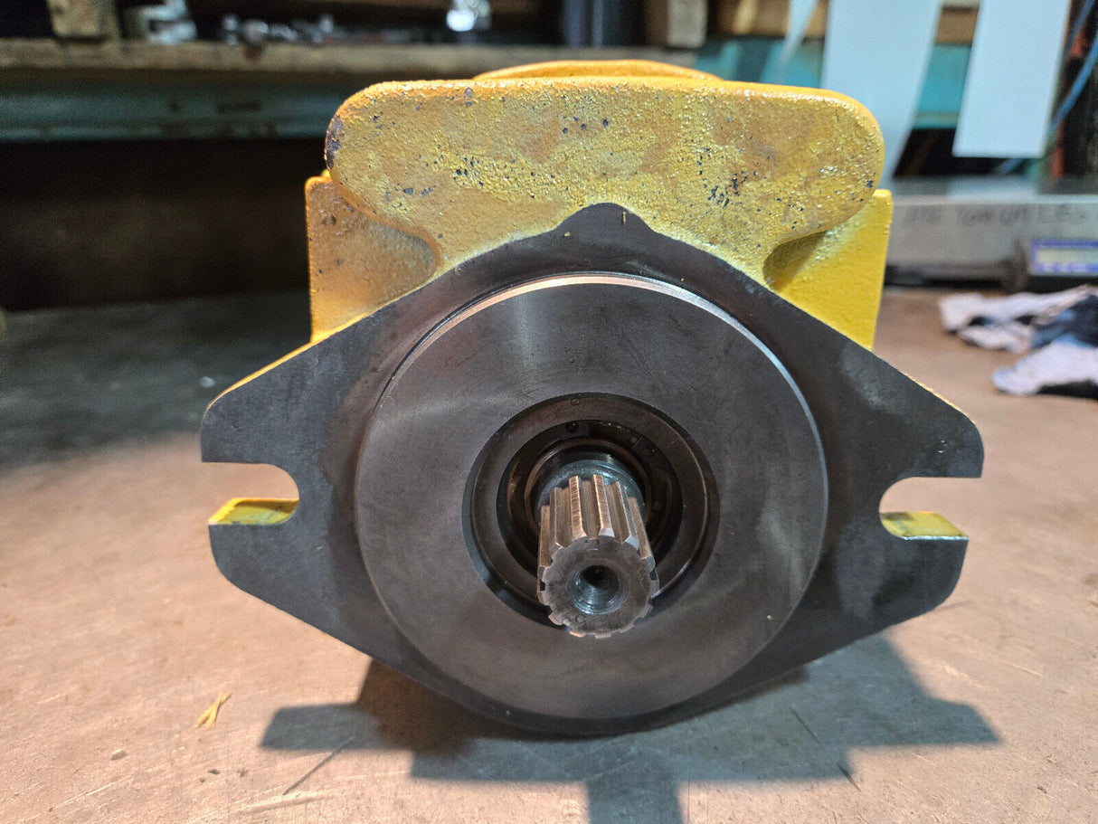 Caterpillar 594-0986 Gr B Pump Group, CAT Gear Pump for Fluid Flow in Hydraulics