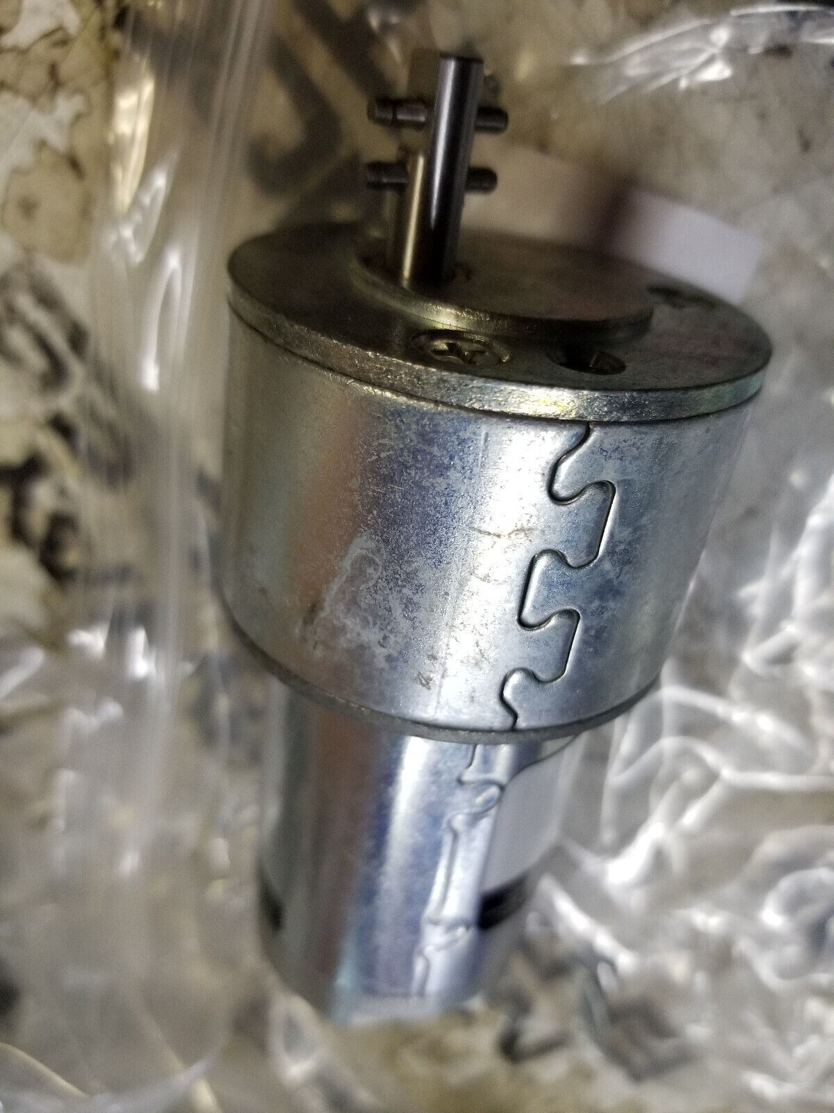 Globe 455A1004 Gear Motor 455A1004 65.5:1 24V-DC GEARMOTOR