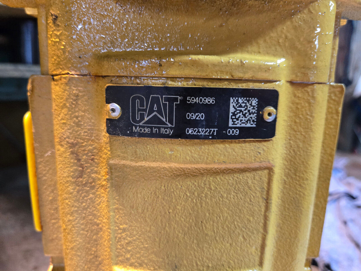 Caterpillar 594-0986 Gr B Pump Group, CAT Gear Pump for Fluid Flow in Hydraulics