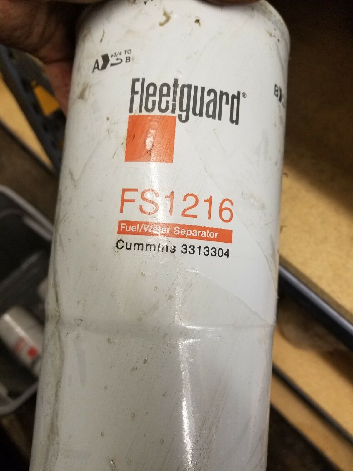 Fleetguard Fuel Filter/Water Separator FS1216 CUMMINS 3313304