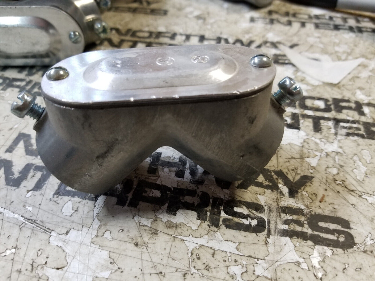 LOT OF 10PC - 1" 90 Degree Pull Elbow BRAND UNKNOWN